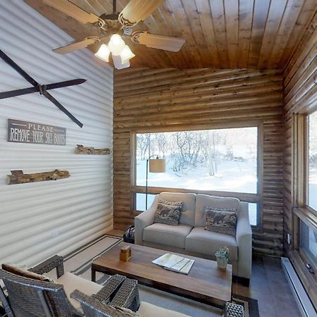 Primrose Cabin Tacoma Екстер'єр фото